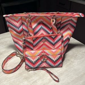 NWOT Guess Kamryn 3 Bag/Wallet Set